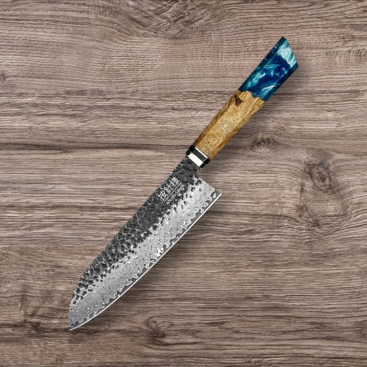 ANJIN-SAMA Santoku Chef Knife - Kurouchi Hammered Damascus